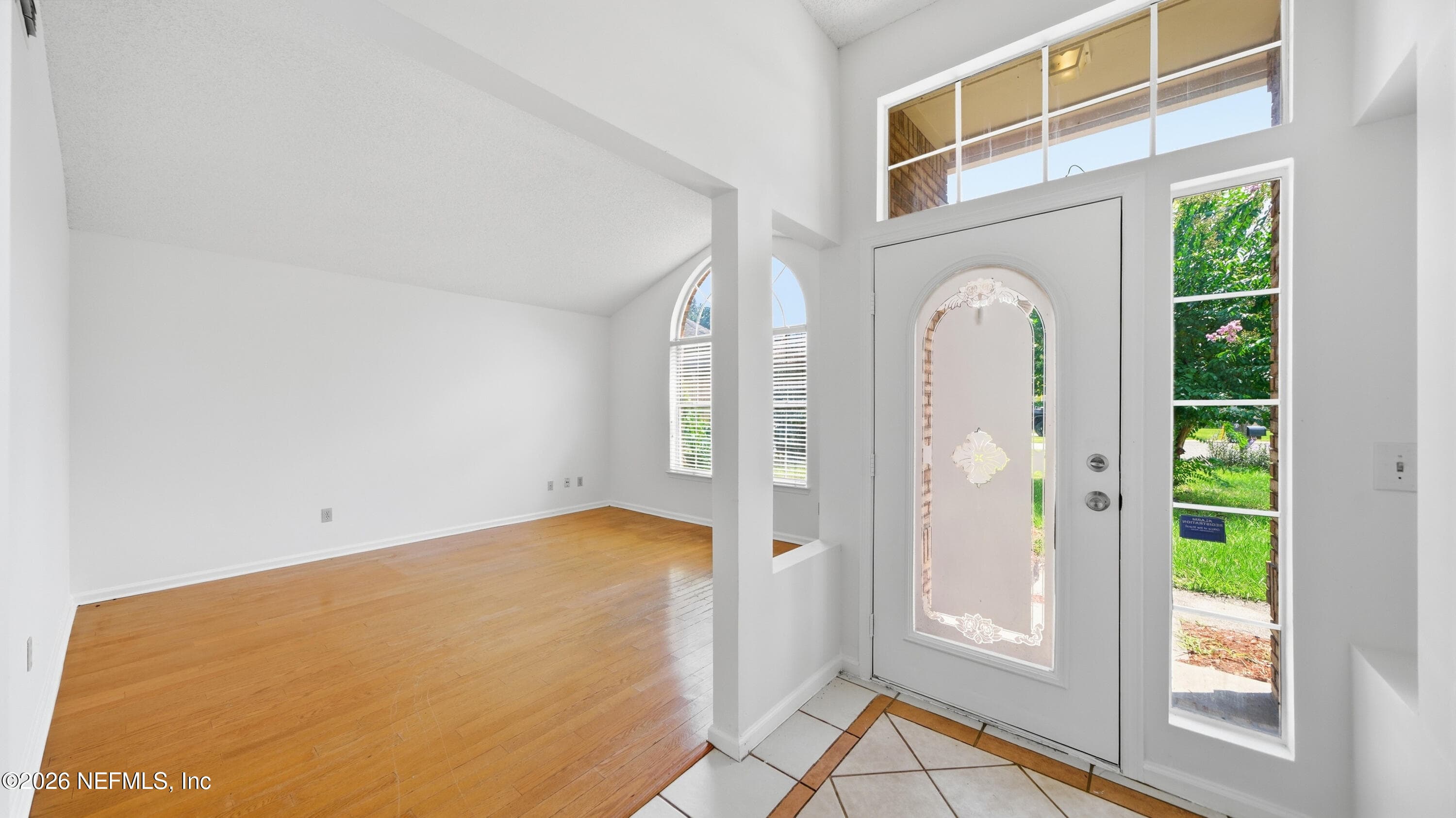 8115 WINDING VINE Court, Jacksonville — photo 3
