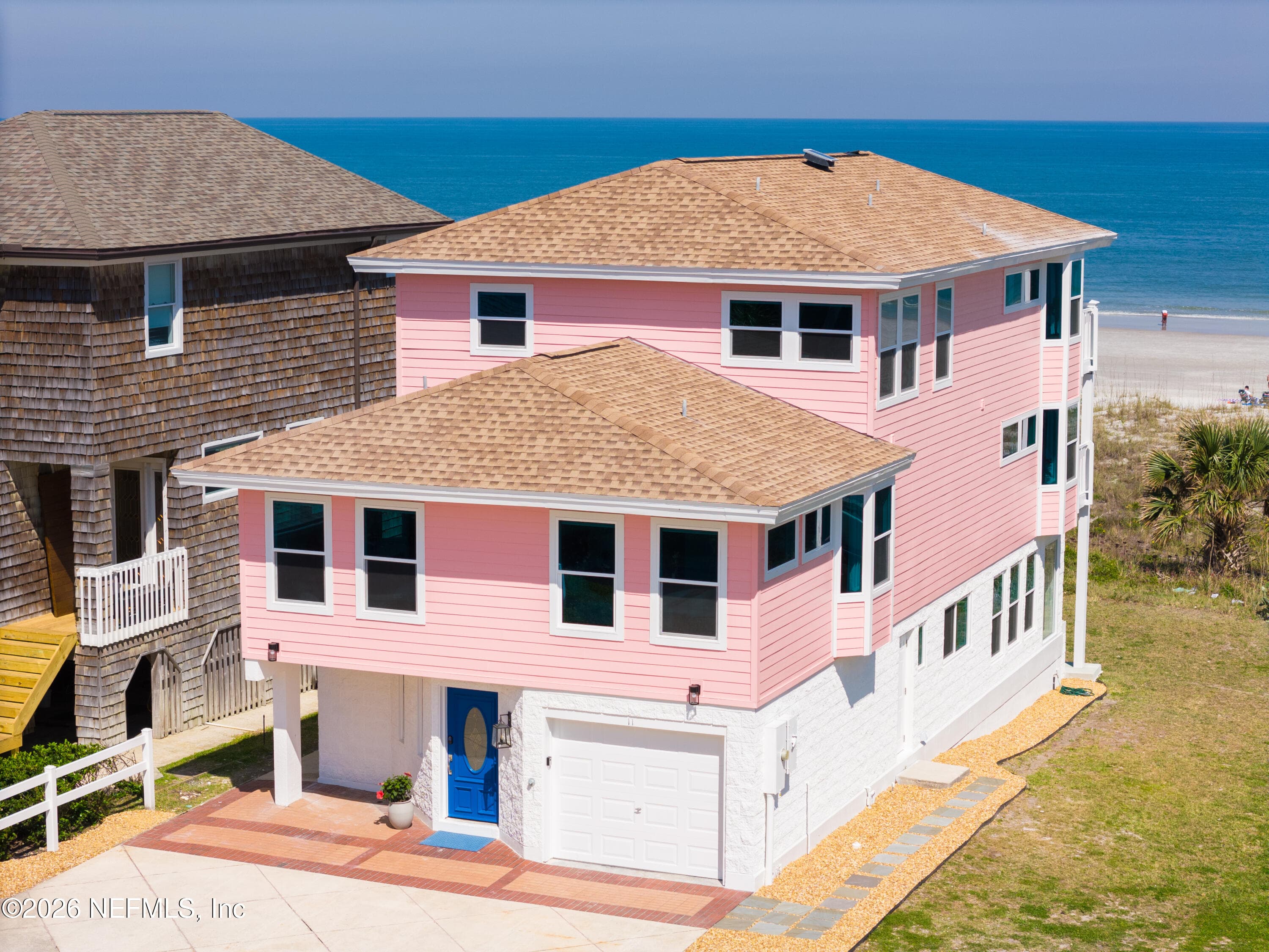 11 19TH Avenue N, Jacksonville Beach — exterior