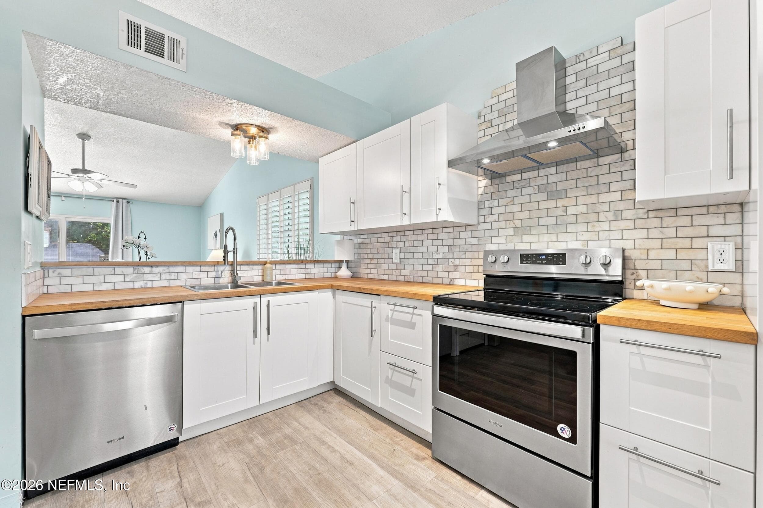 696 AQUATIC Drive, Atlantic Beach — photo 3