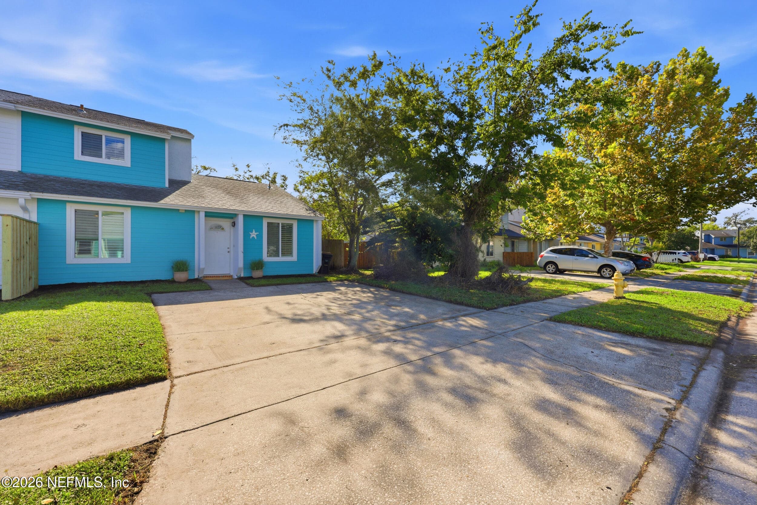 696 AQUATIC Drive, Atlantic Beach — exterior