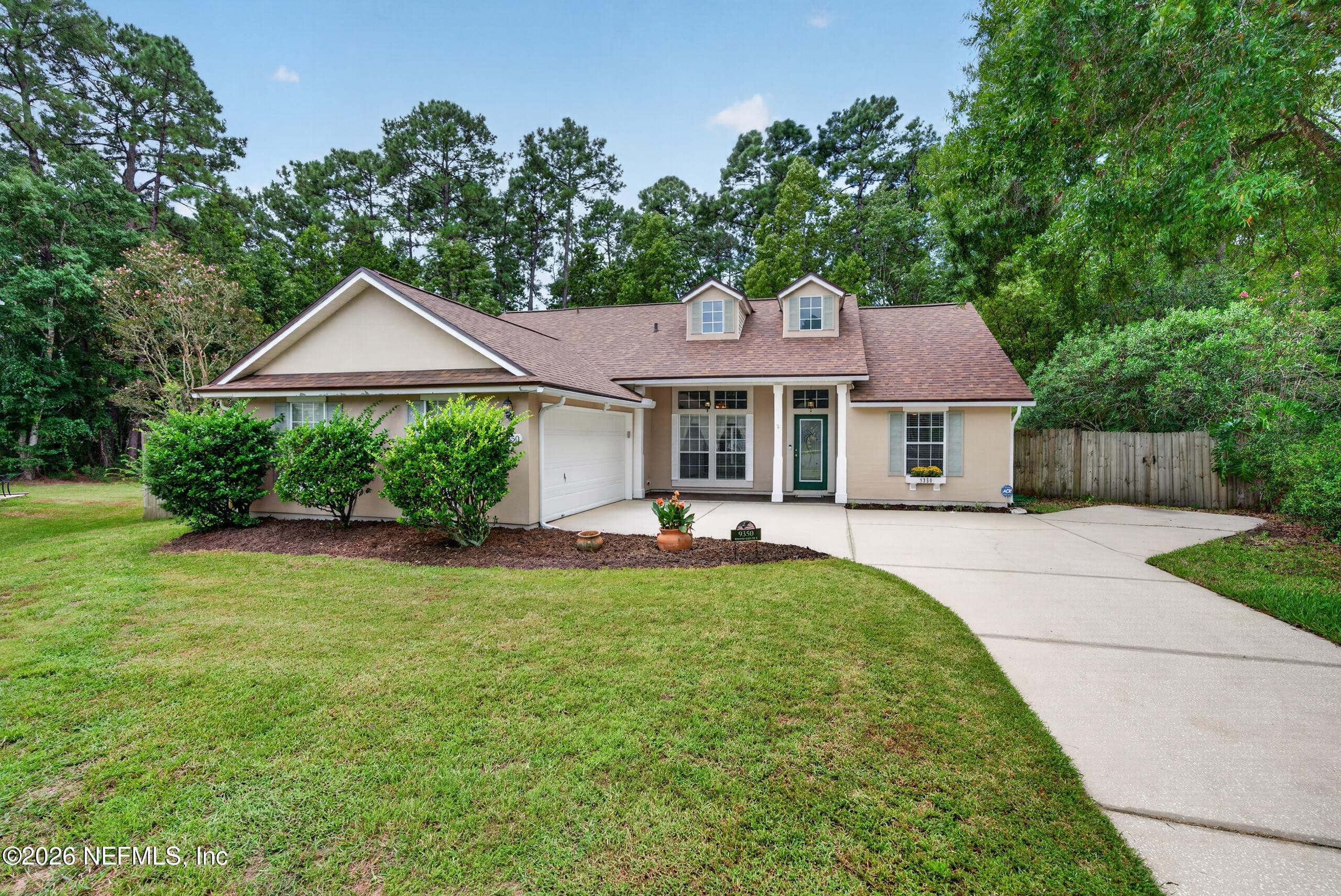 9350 WHISPER GLEN Drive N, Jacksonville — exterior