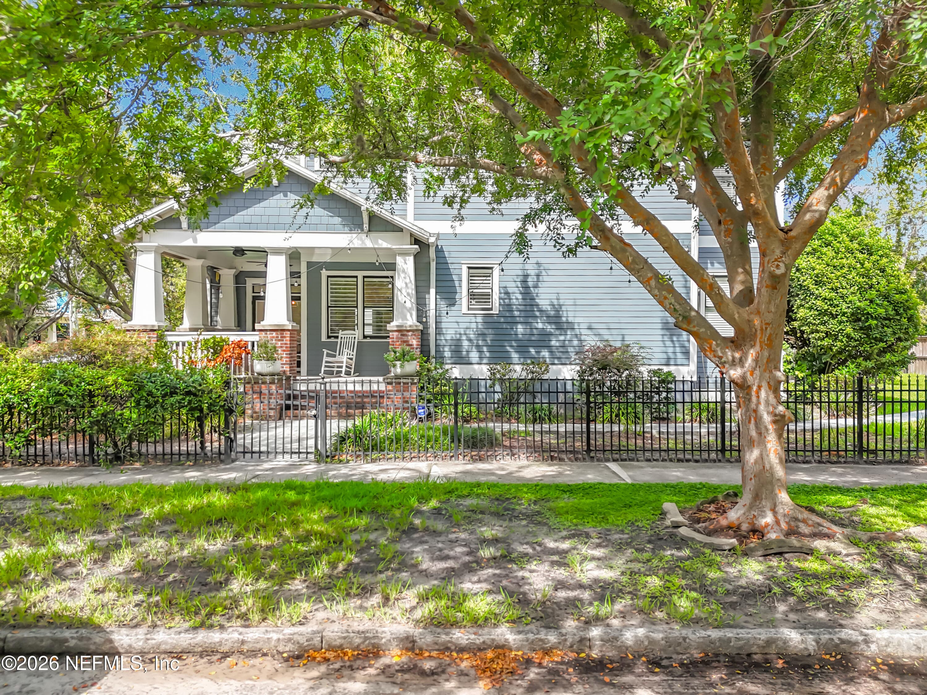 1606 N MARKET Street, Jacksonville — exterior