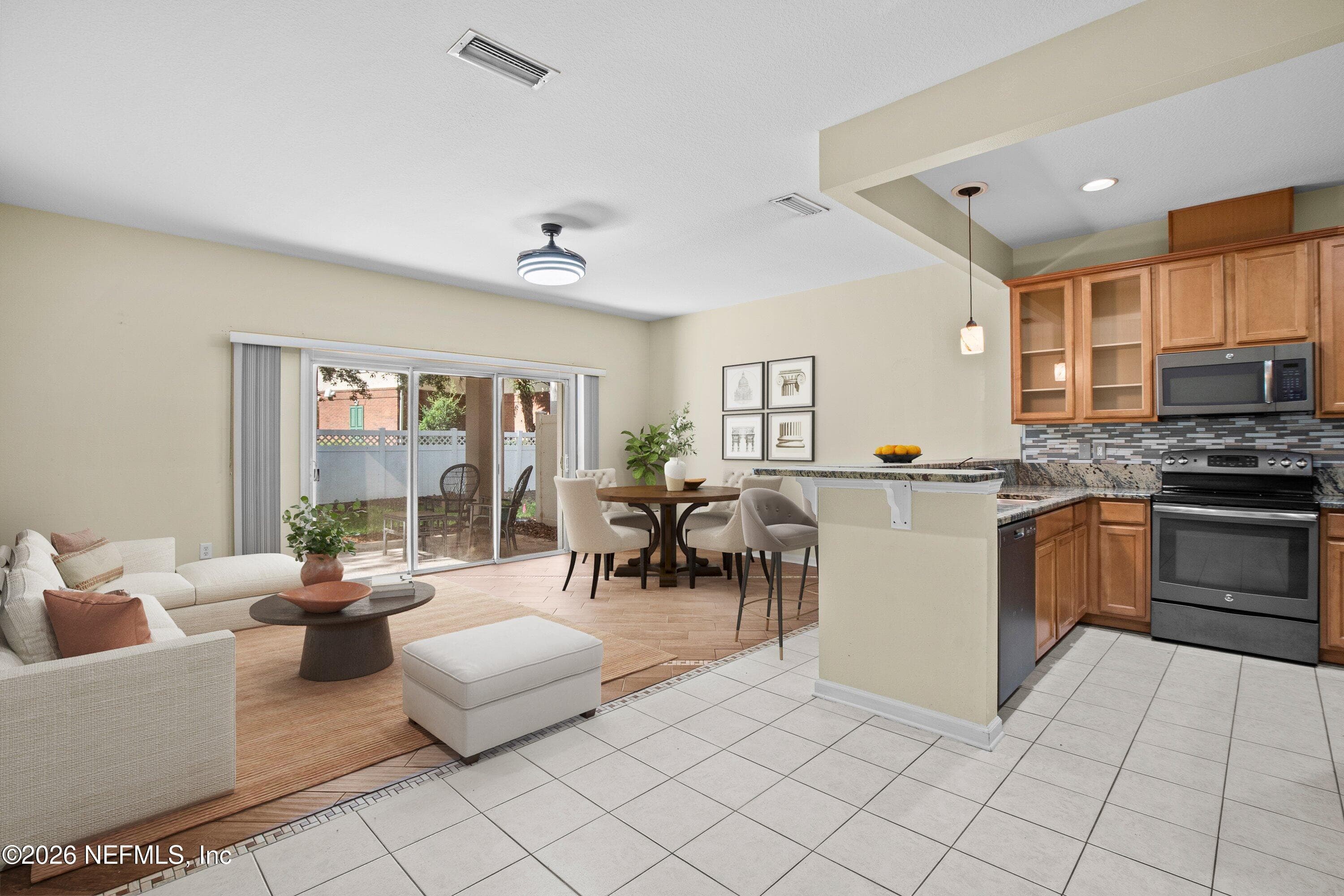 529 SUNSTONE Court, Orange Park — photo 3
