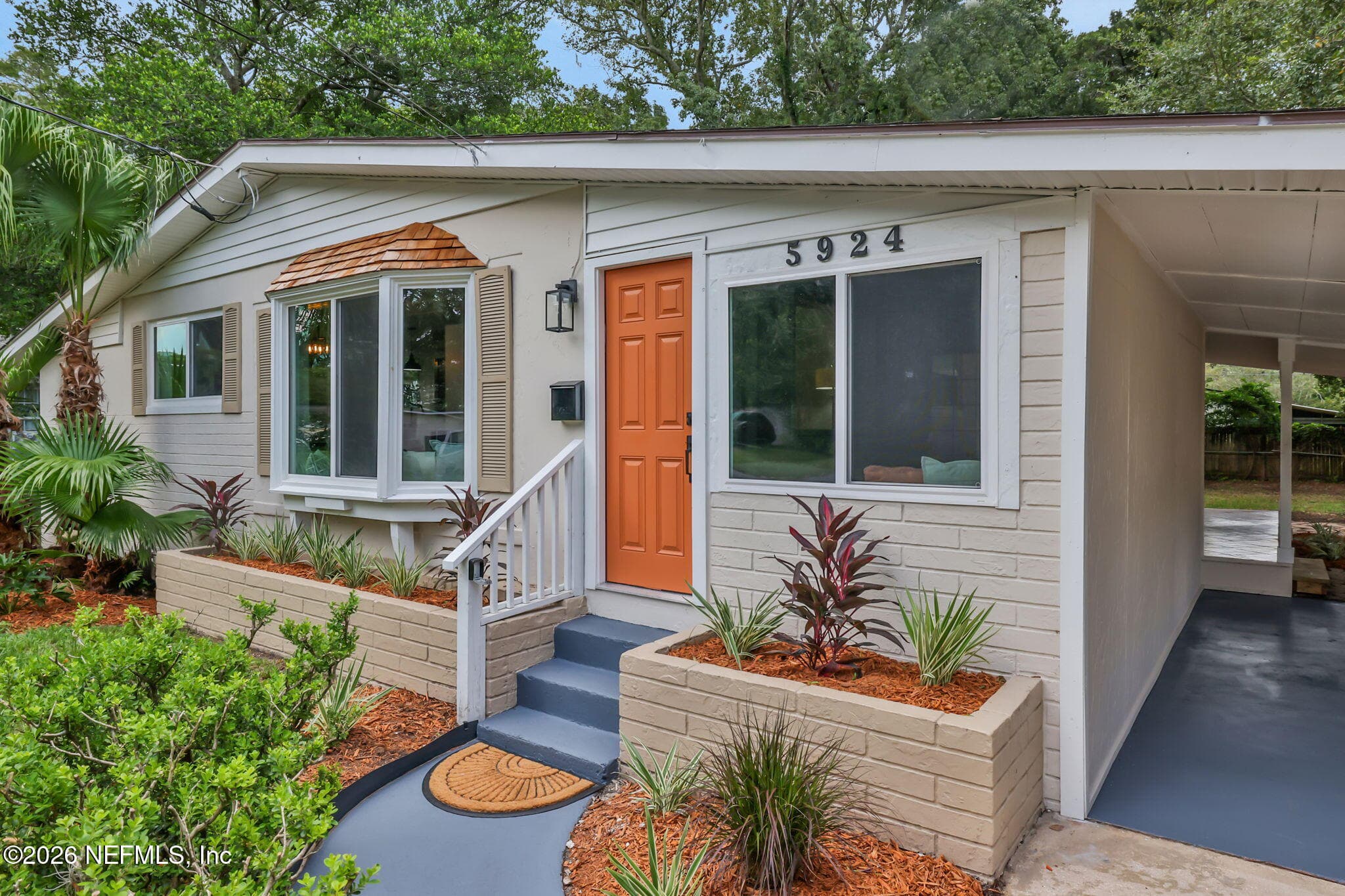 5924 CARIBBEAN Court N, Jacksonville — exterior