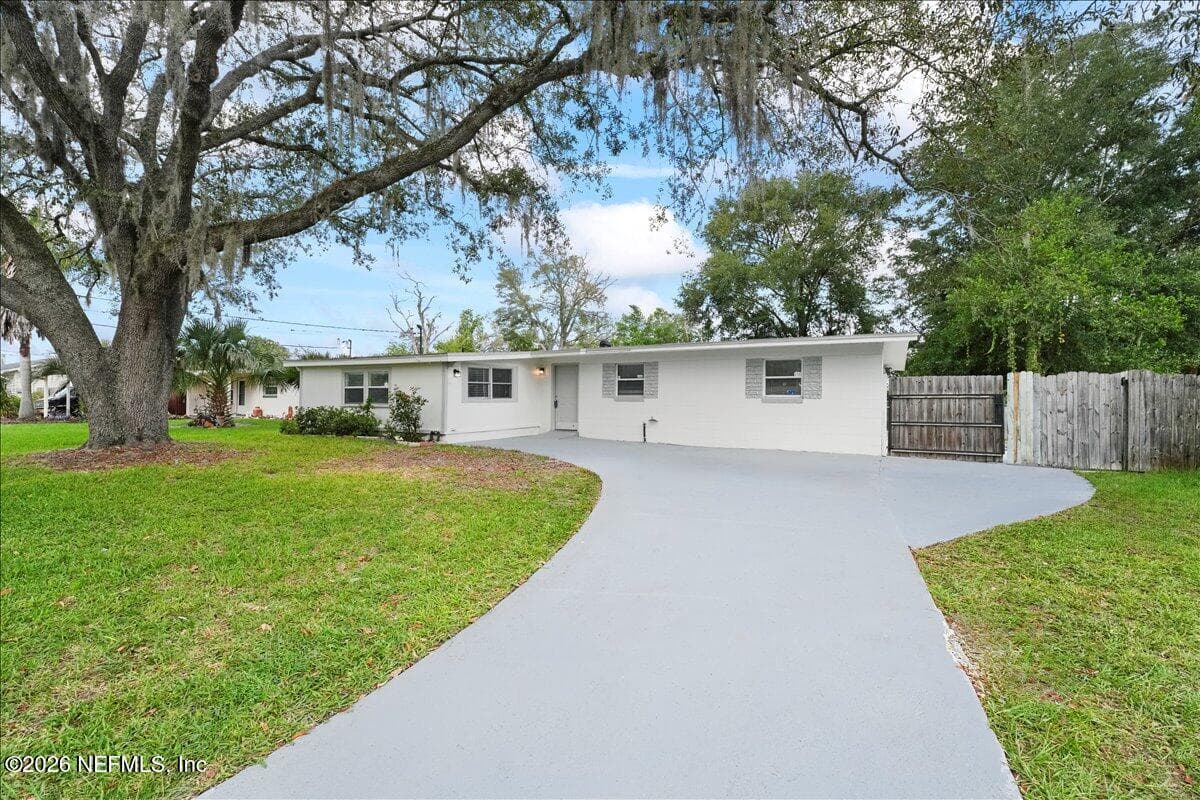 215 EDSON Drive, Orange Park — exterior