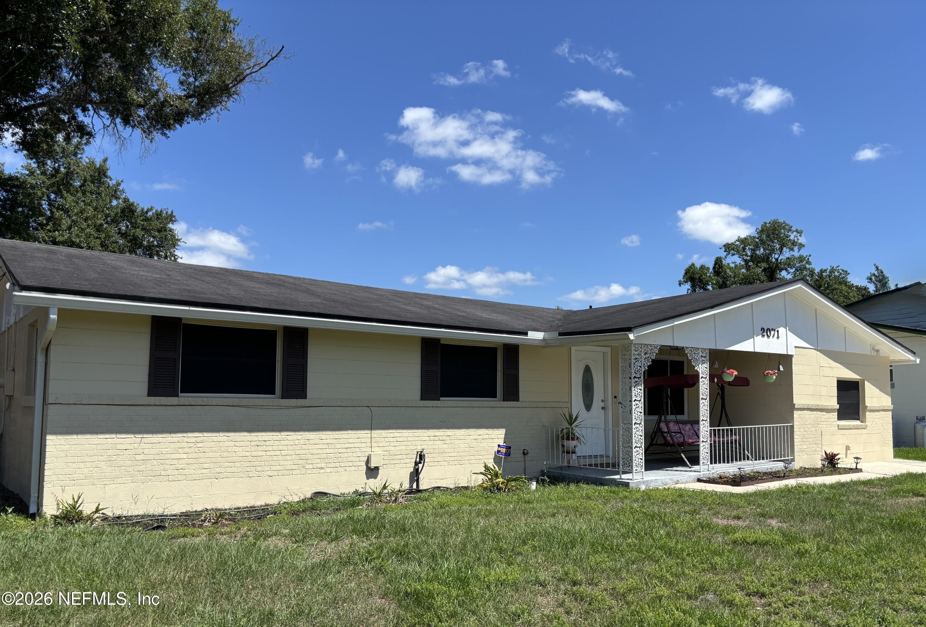 2071 COURTNEY Drive, Jacksonville — exterior
