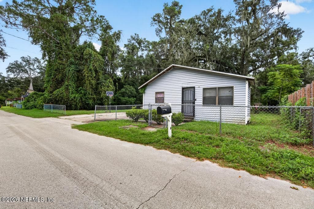2054 THOMAS Court, Jacksonville — photo 2