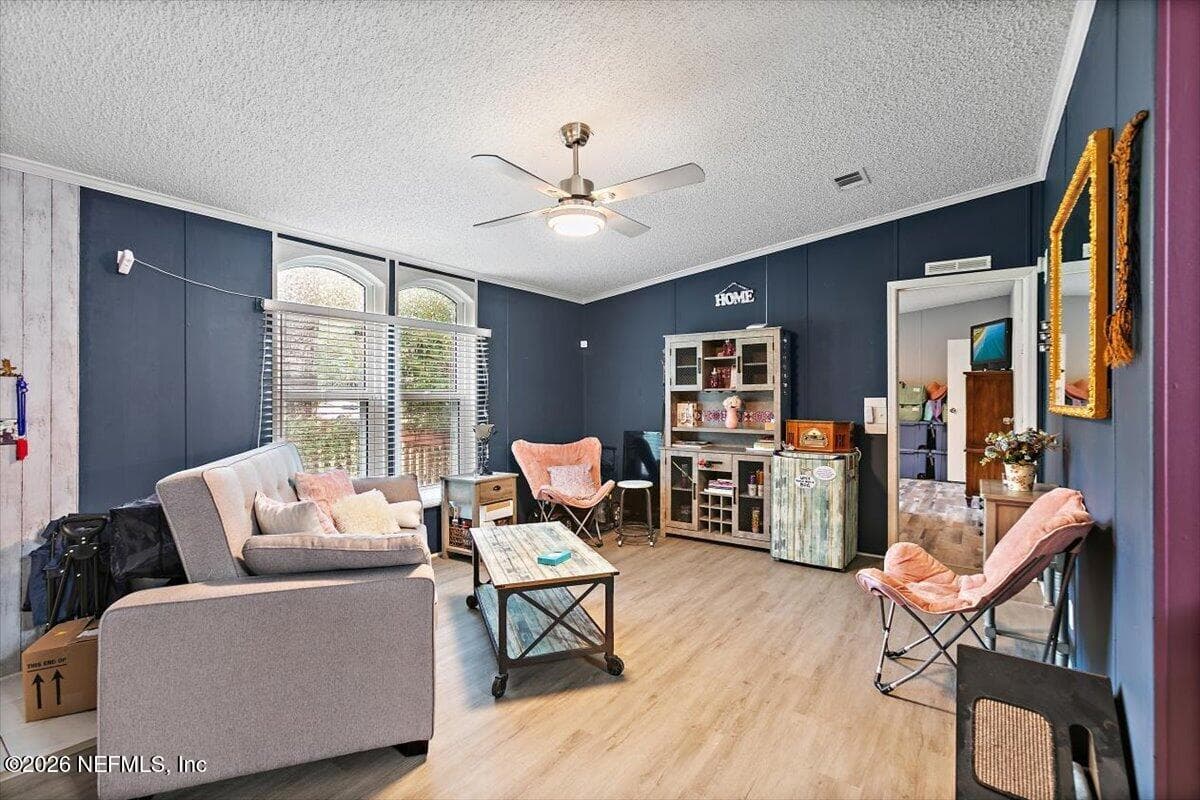 1776 TUSTENUGGEE Court, Bryceville — photo 2