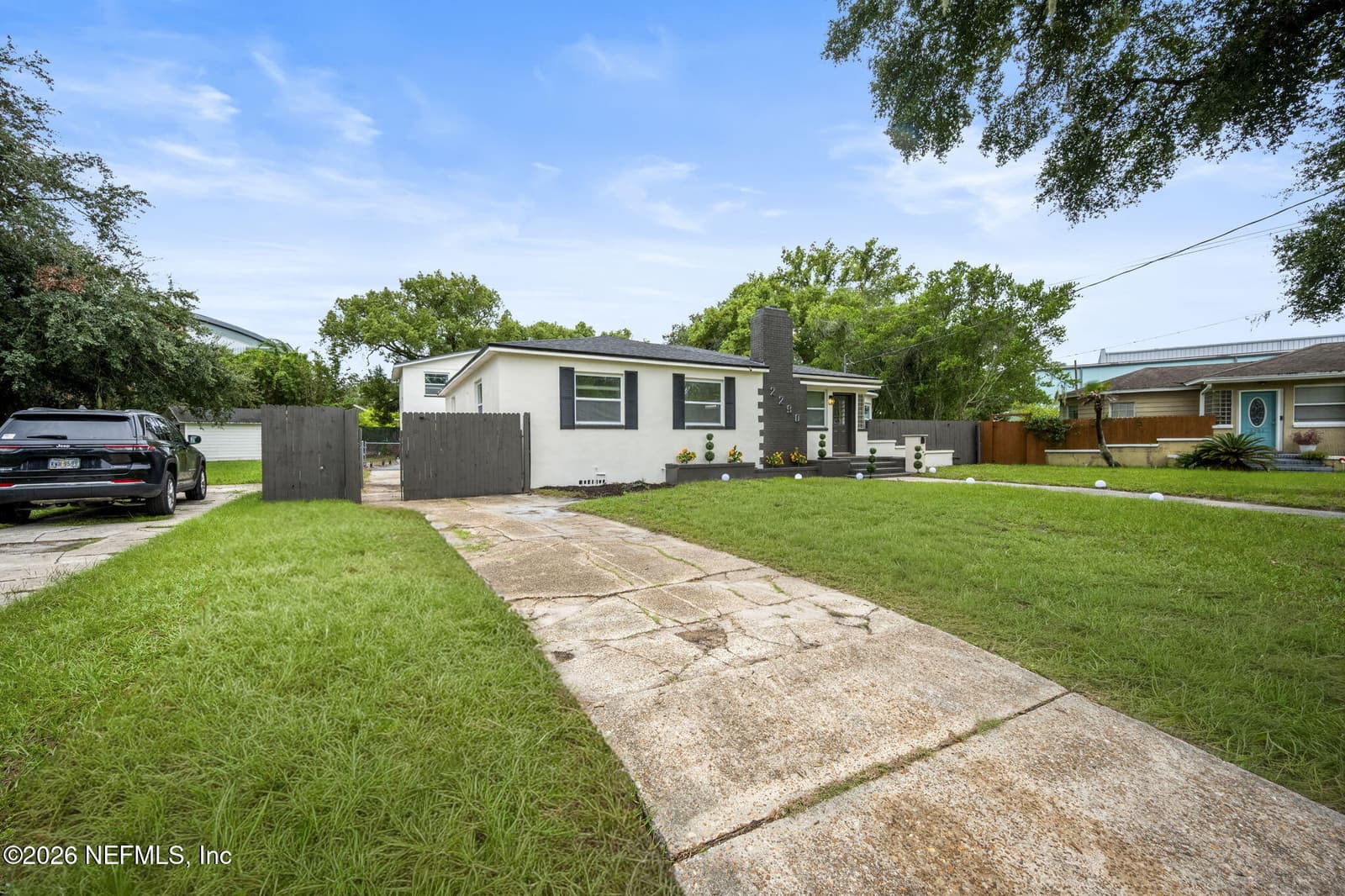 2290 LARCHMONT Road, Jacksonville — photo 2