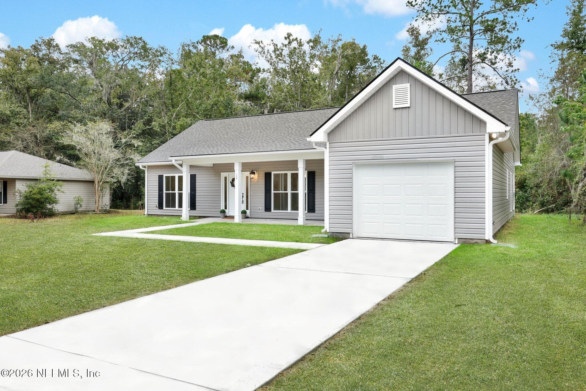 124 CREEKWOOD Circle, Kingsland, GA 31548 — photo 2